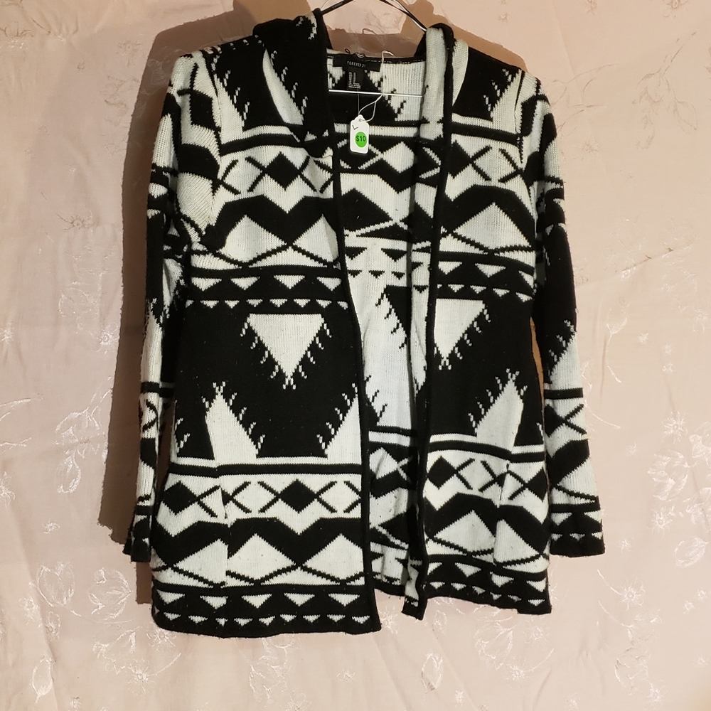 Patterned open cardigan